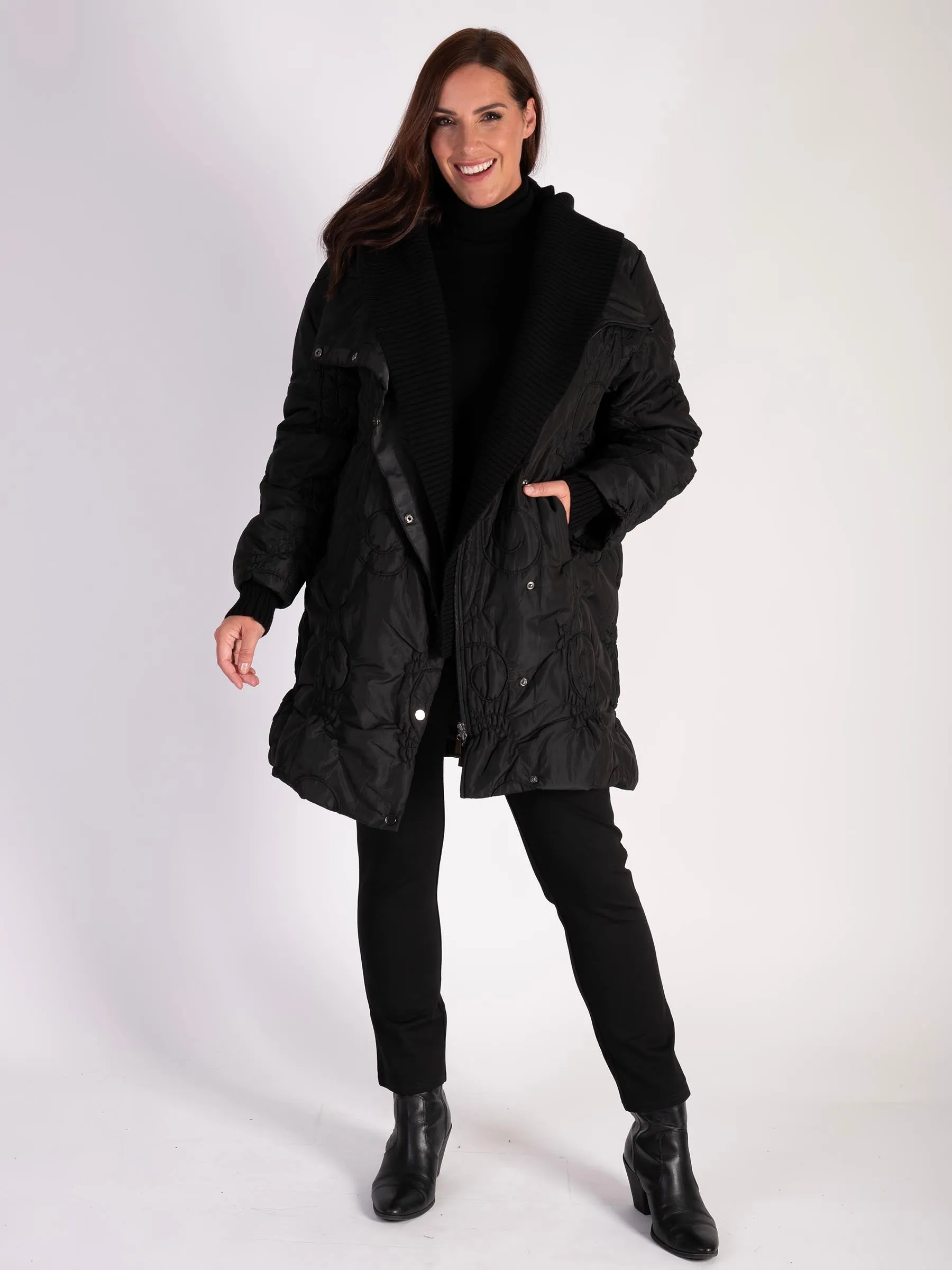 Black Swirl Embroidery Quilted Coat with Knitted Collar