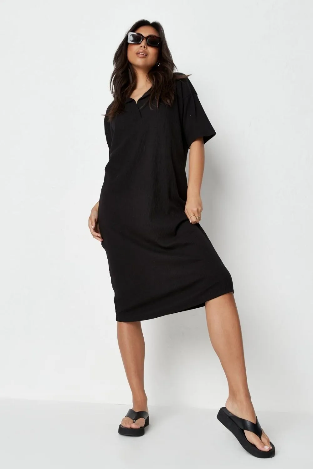 Collared boxy basic midi dress