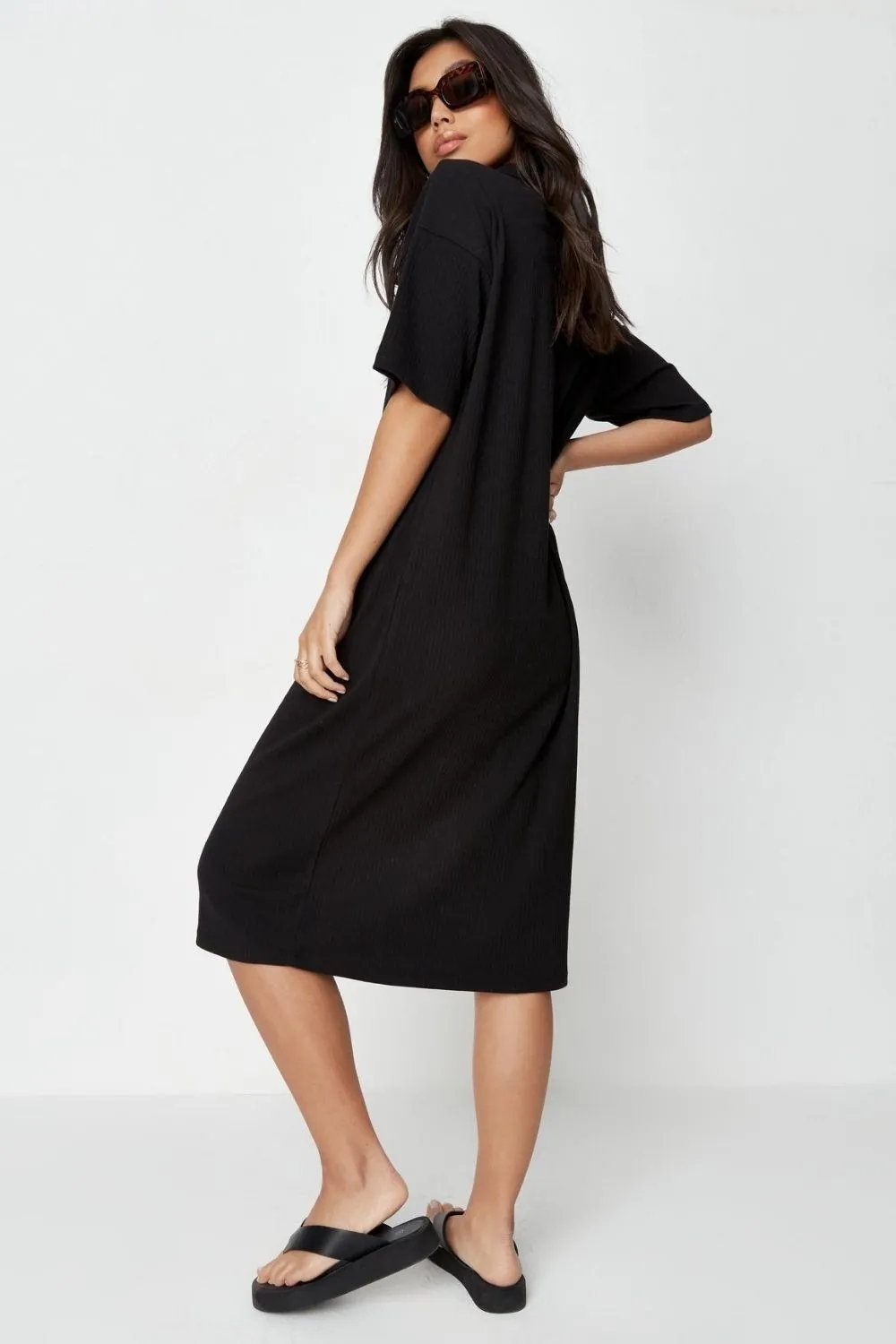 Collared boxy basic midi dress