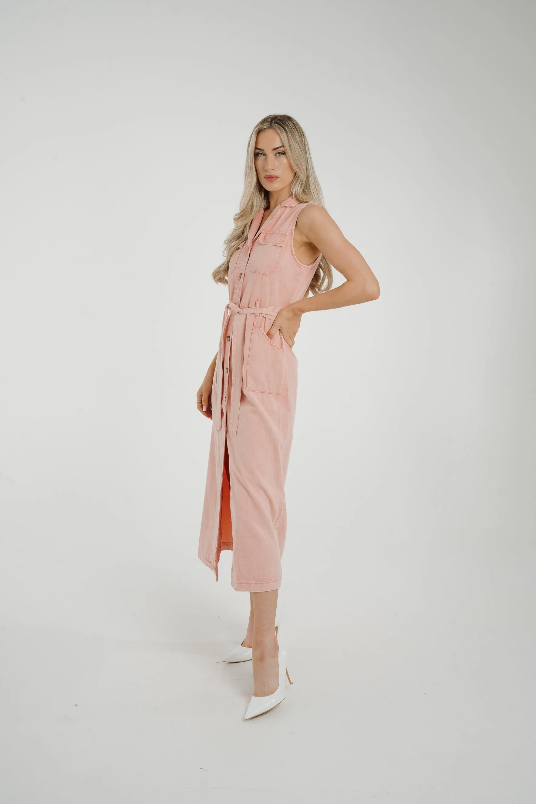 Cora Sleeveless Denim Dress In Pink