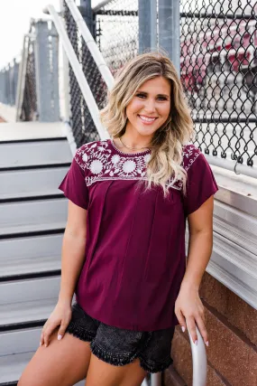 Embroidered Short Sleeve Top, Maroon