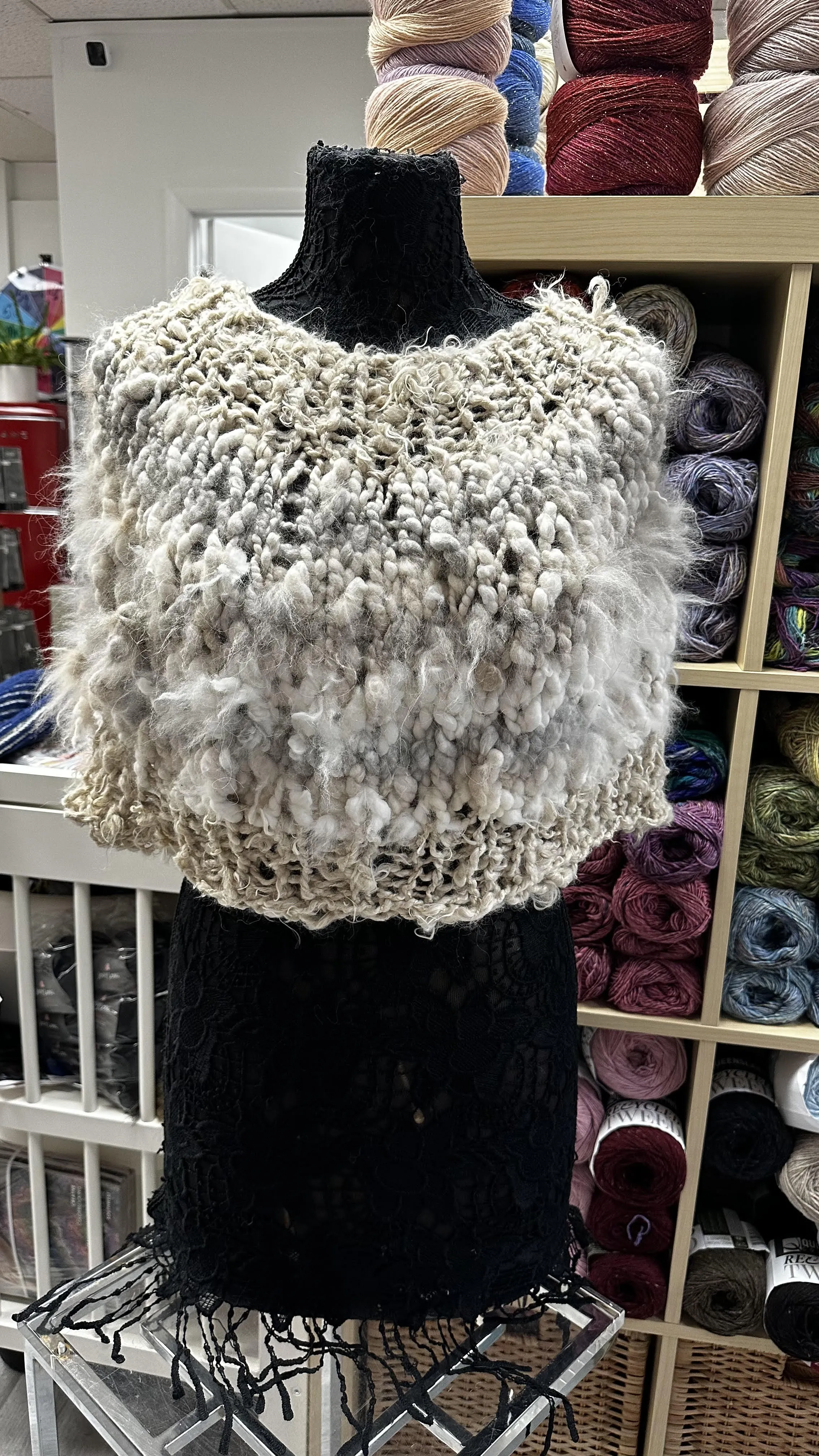 EXCLUSIVE - SPINAWAY NATURAL ANGORA AND ALPACA CAPELET