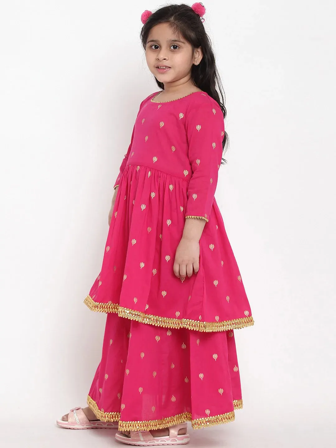 Girls Pink & Gold-Coloured Printed Kurta With Skirt