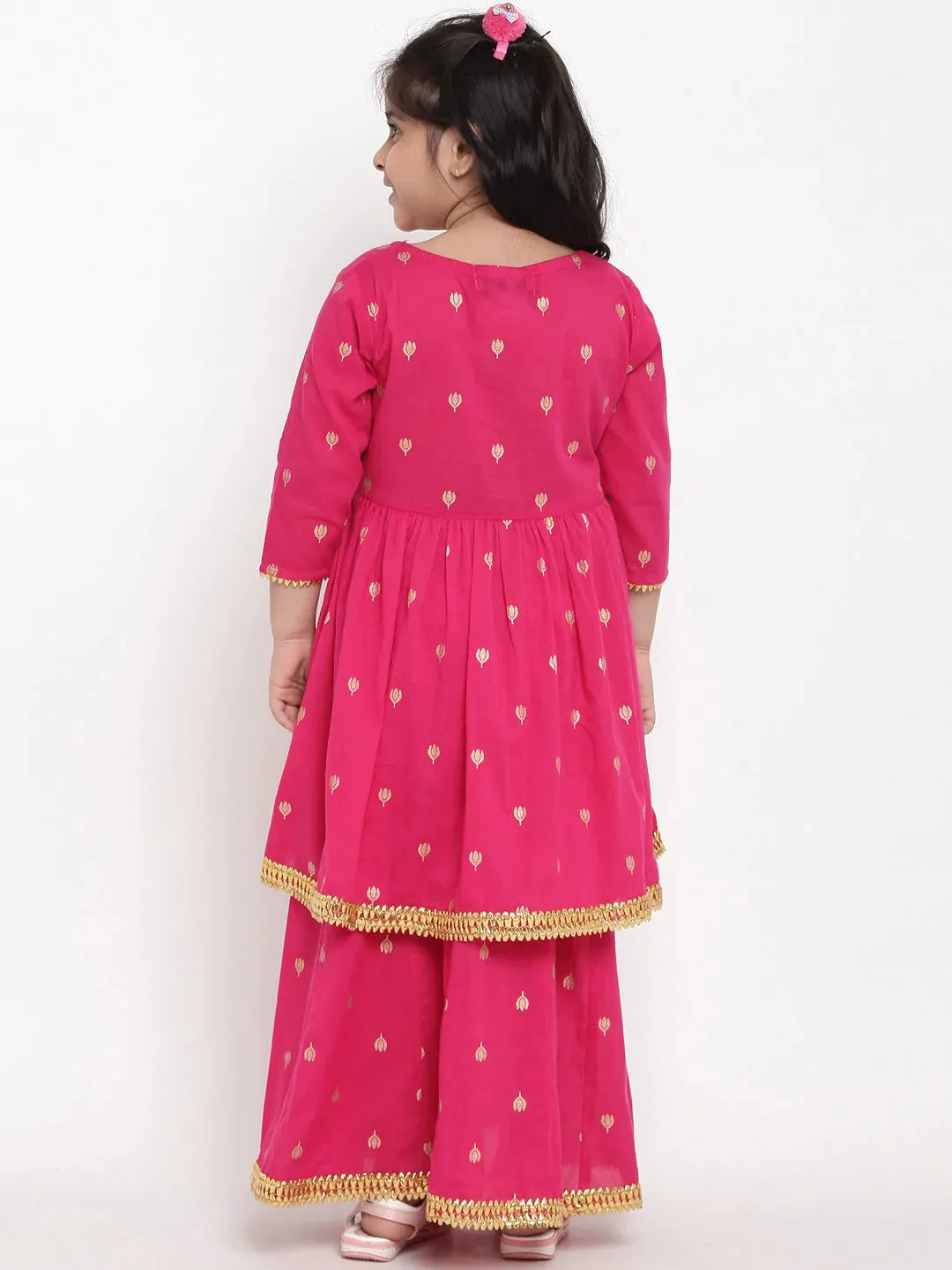 Girls Pink & Gold-Coloured Printed Kurta With Skirt