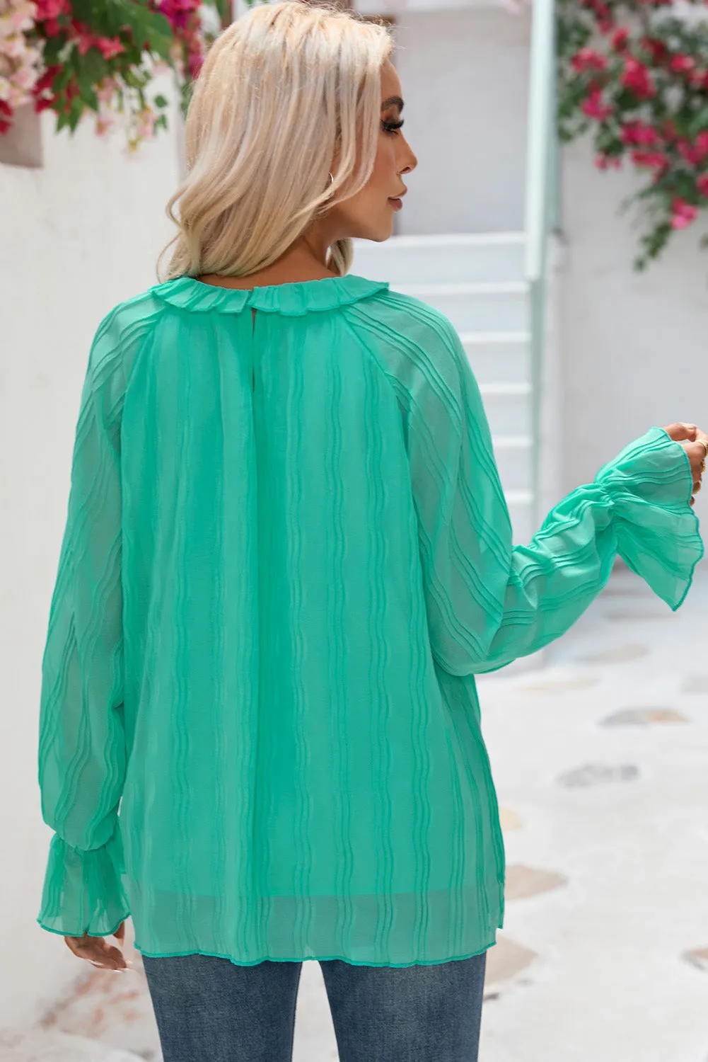 Green Striking Pleated Flared Cuff Long Sleeve Blouse