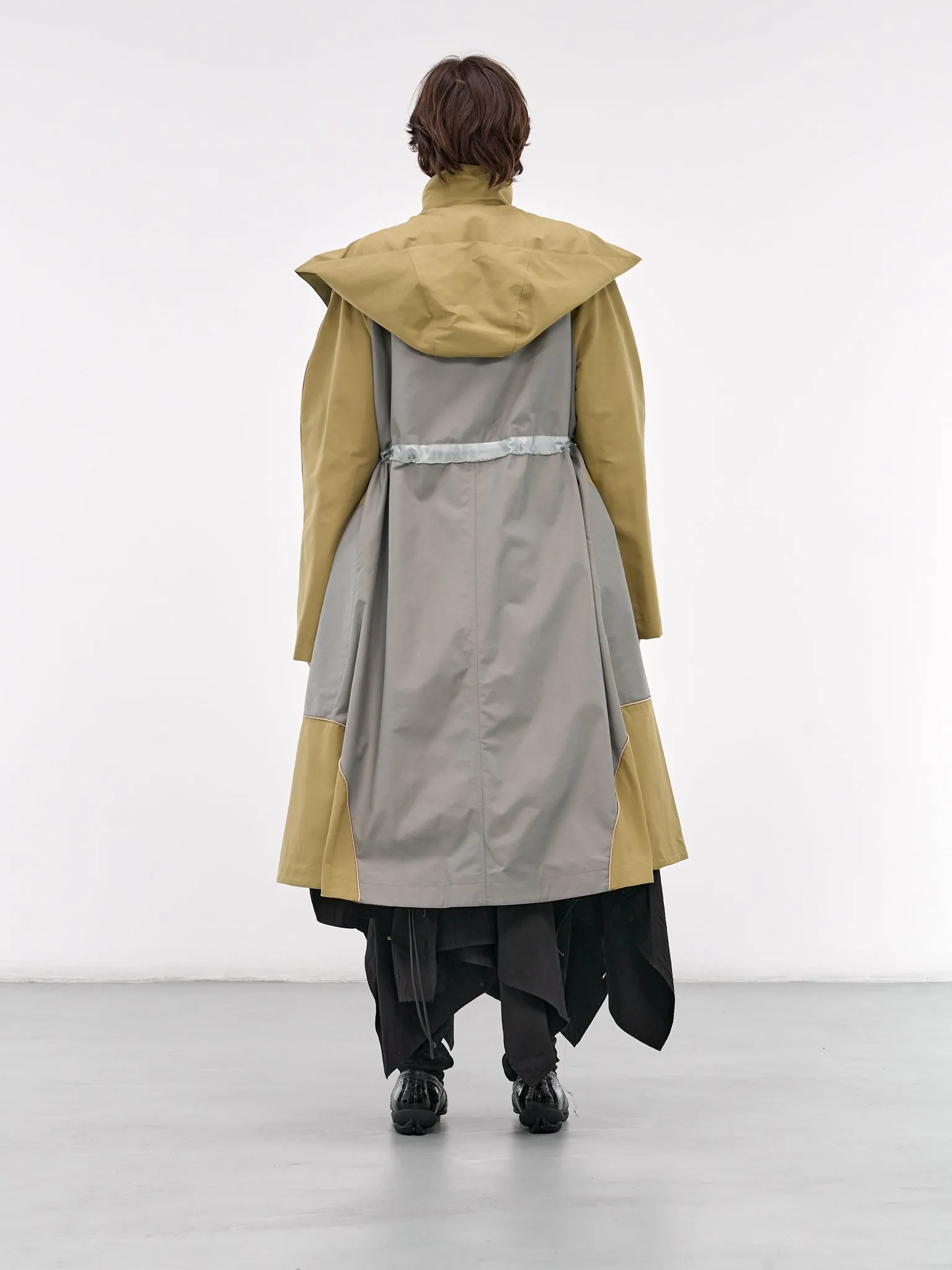 Herne Hooded Trench Coat (C01-27-OLIVE-GREEN-SMOKE-GREY)