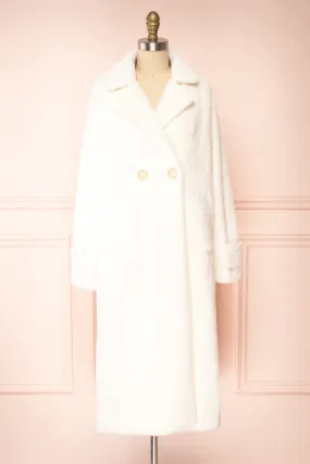 Kristalo | White Over-Sized Faux Fur Coat