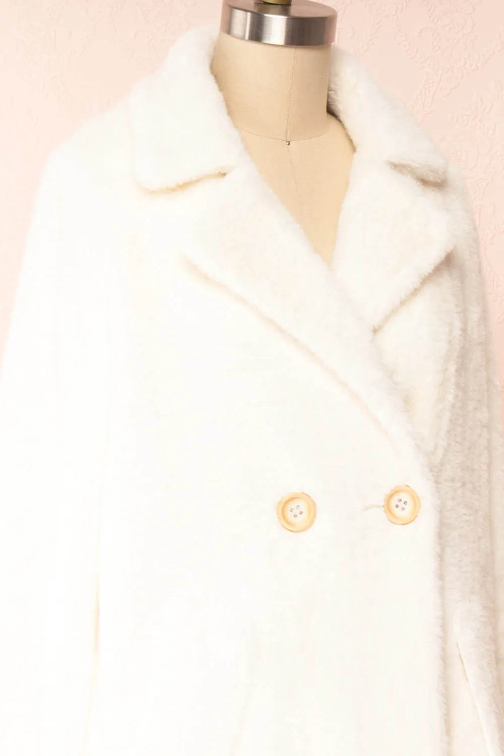 Kristalo | White Over-Sized Faux Fur Coat