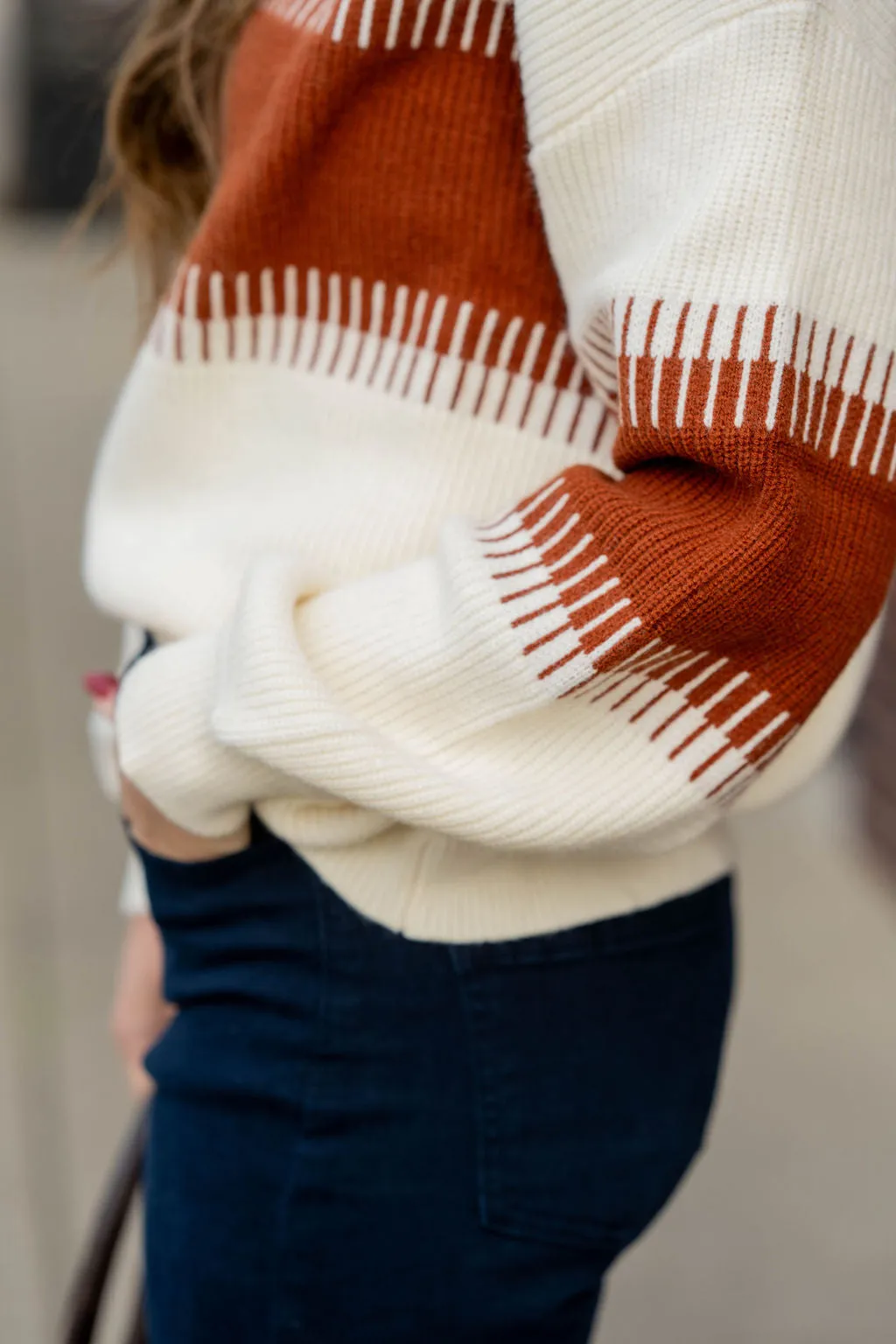 Lined Stripe Relaxed Sleeve Turtleneck Sweater