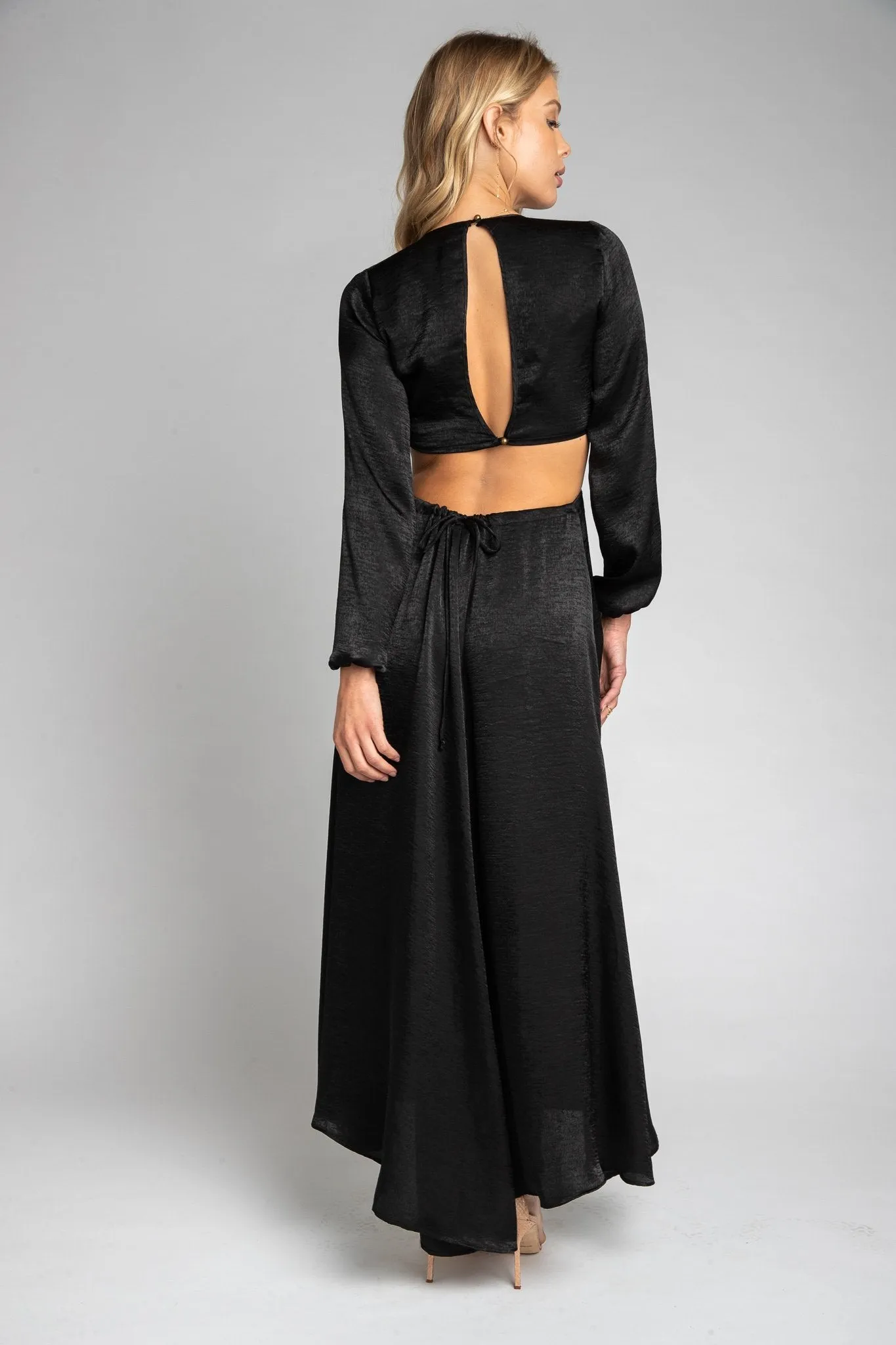 Noelle Maxi in Black