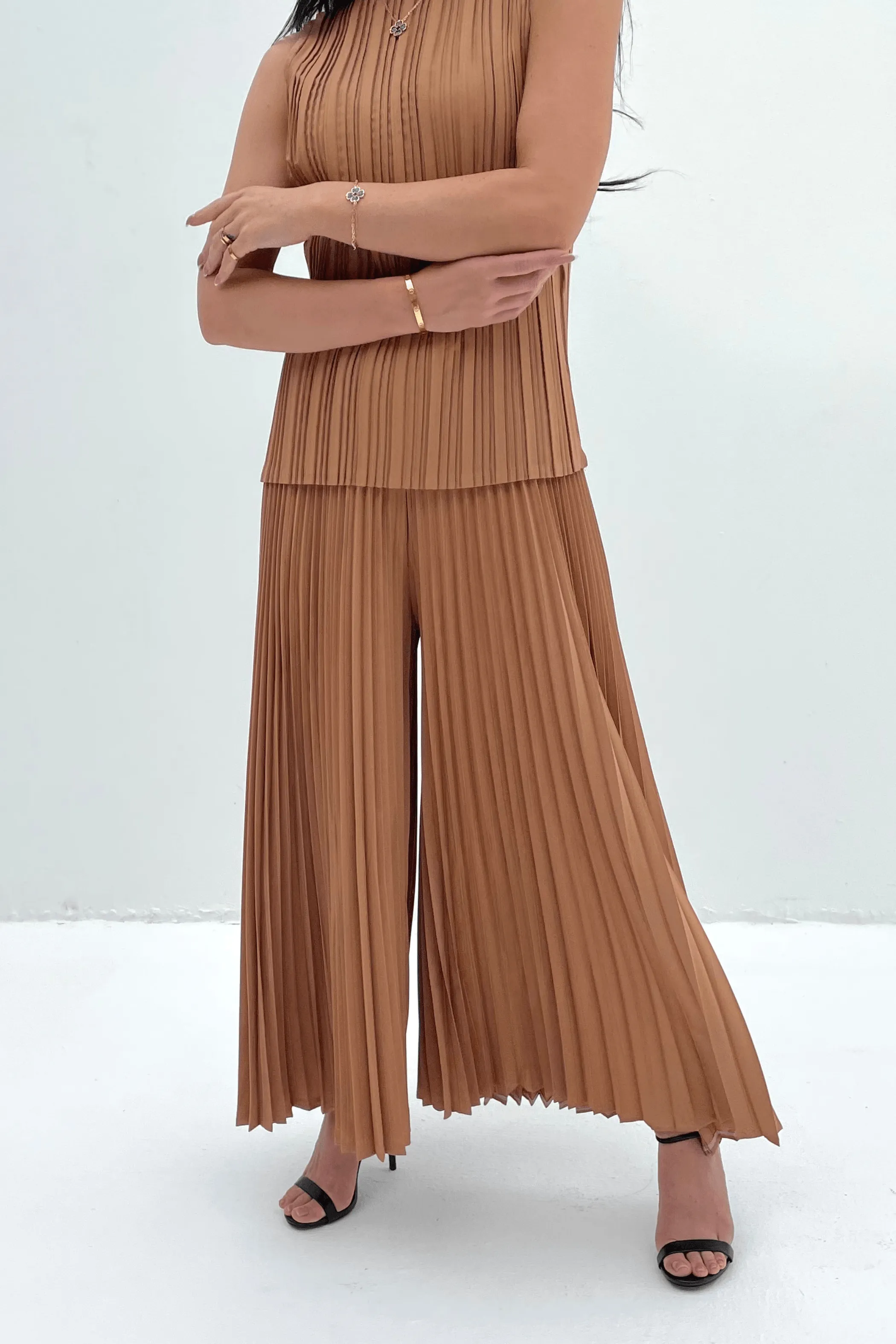 Priya Palazzo Pleated Pants