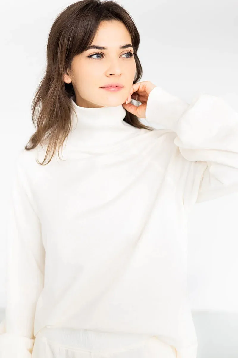 Ranglan Turtleneck