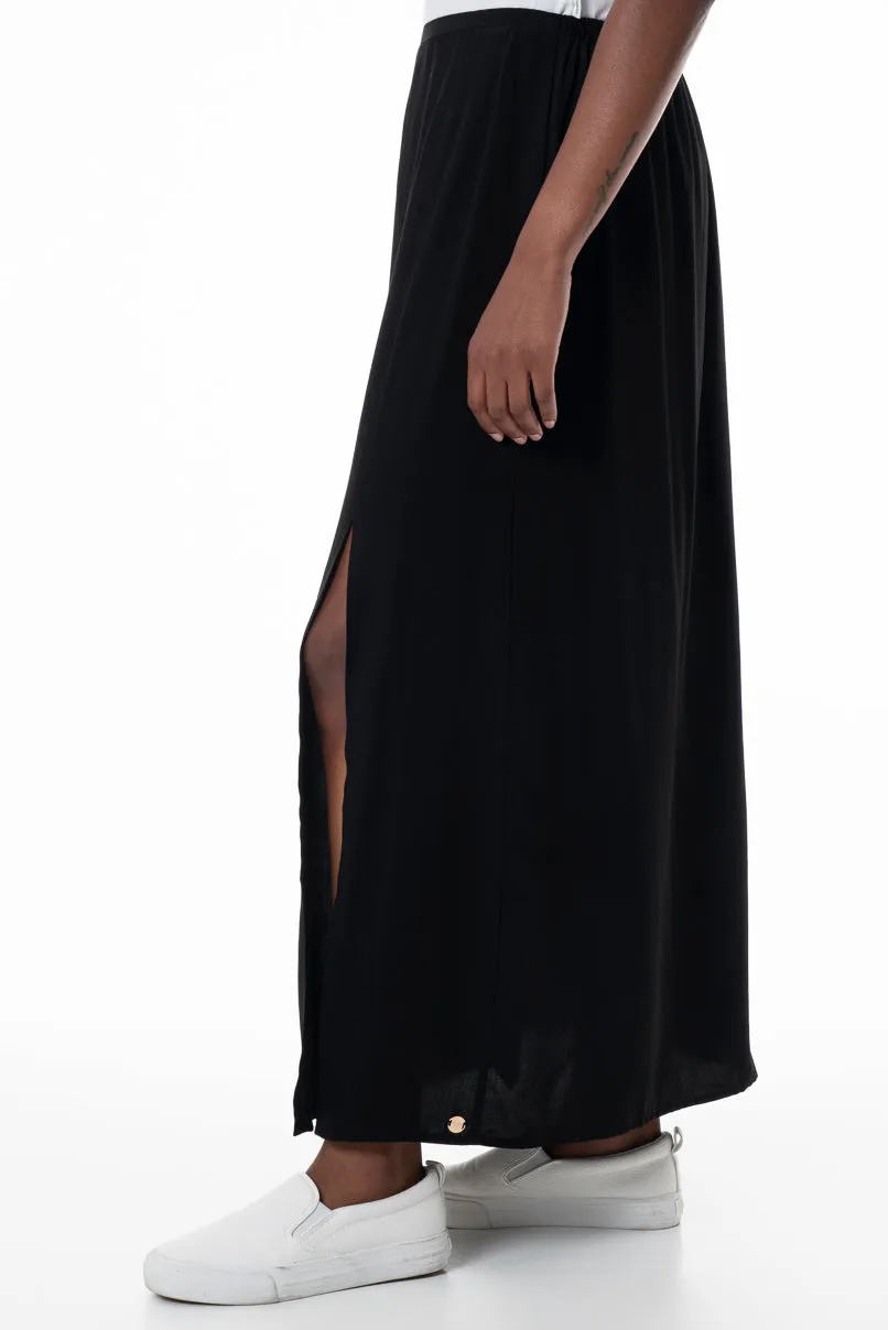 Slip Skirt _ 145601 _ Black