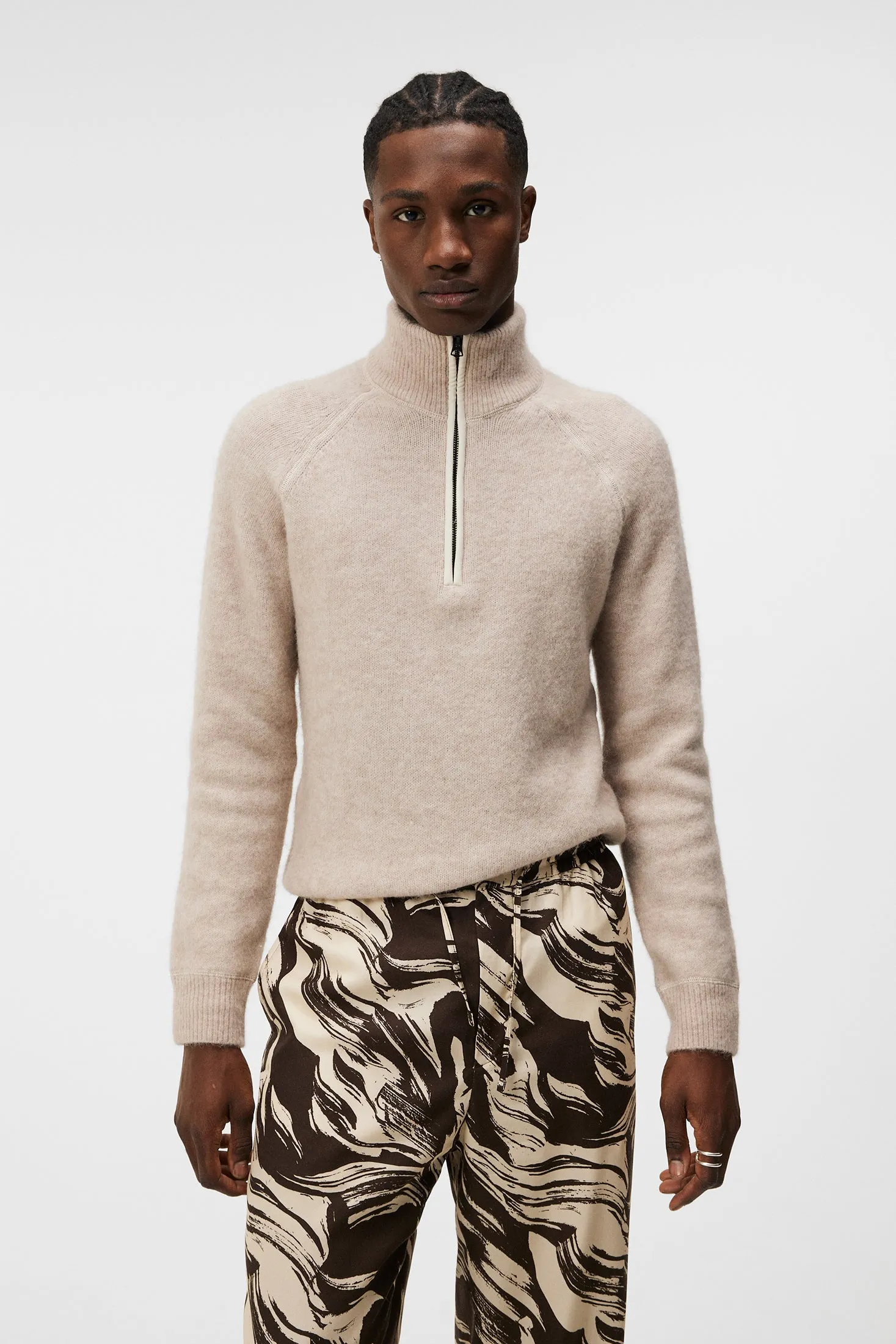 Wilton Half Zip Sweater / Oyster Gray