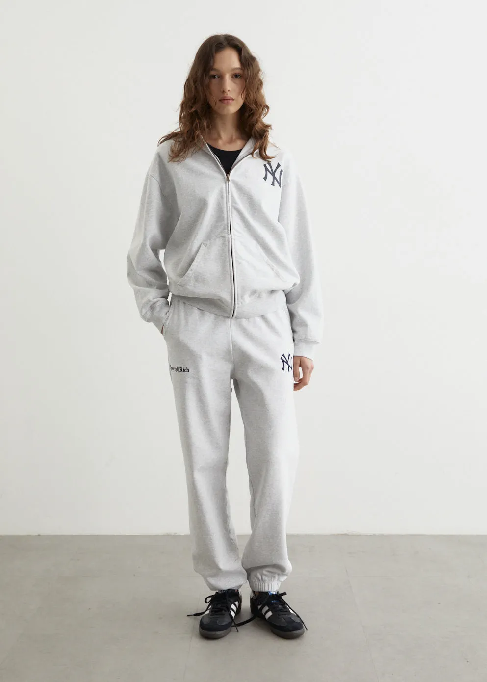 Yankees Serif Sweatpants