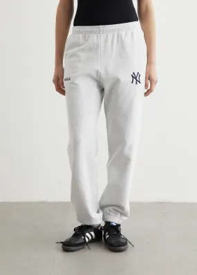 Yankees Serif Sweatpants